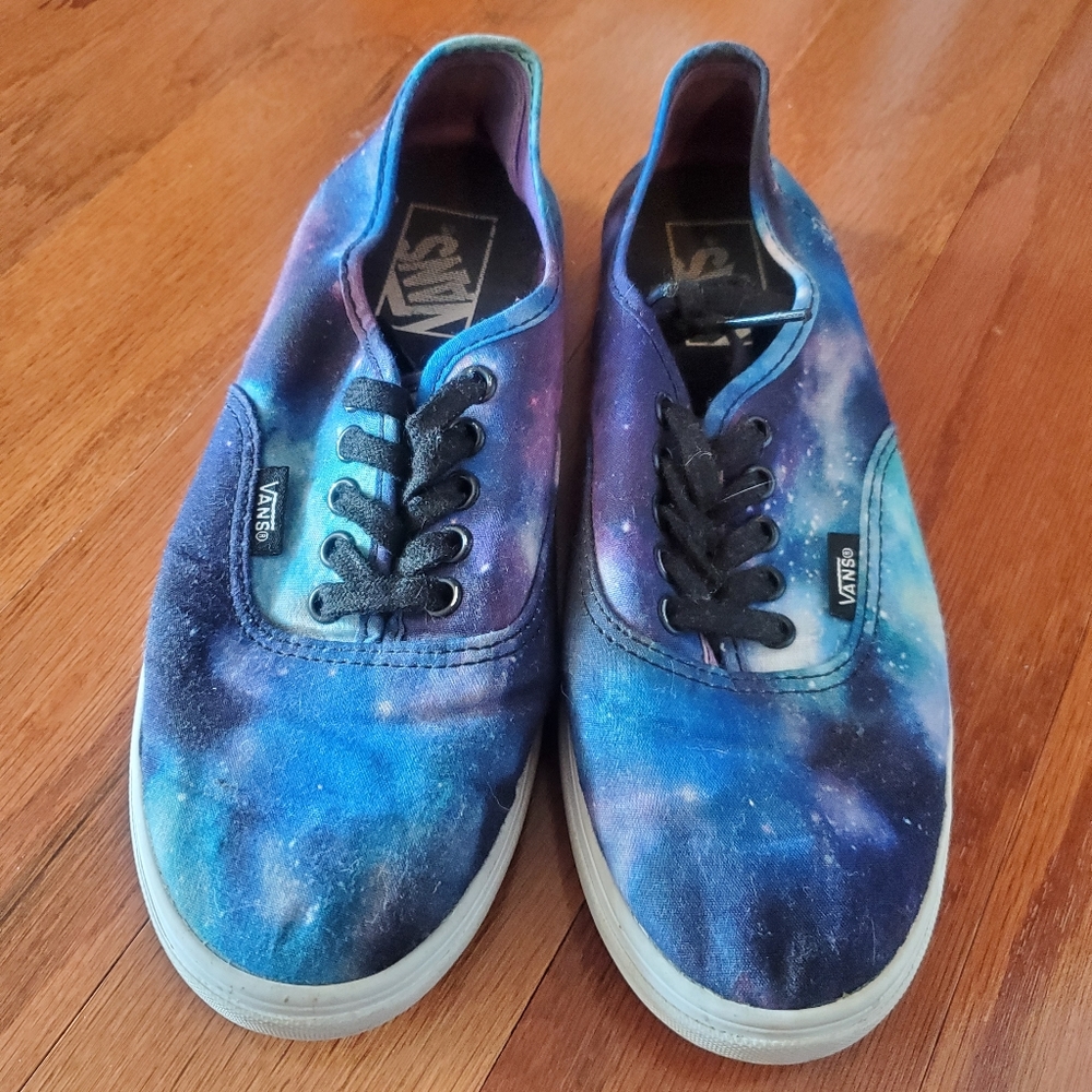 Galaxy Van's